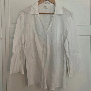 Nikki Valenti White 100% Linen Top